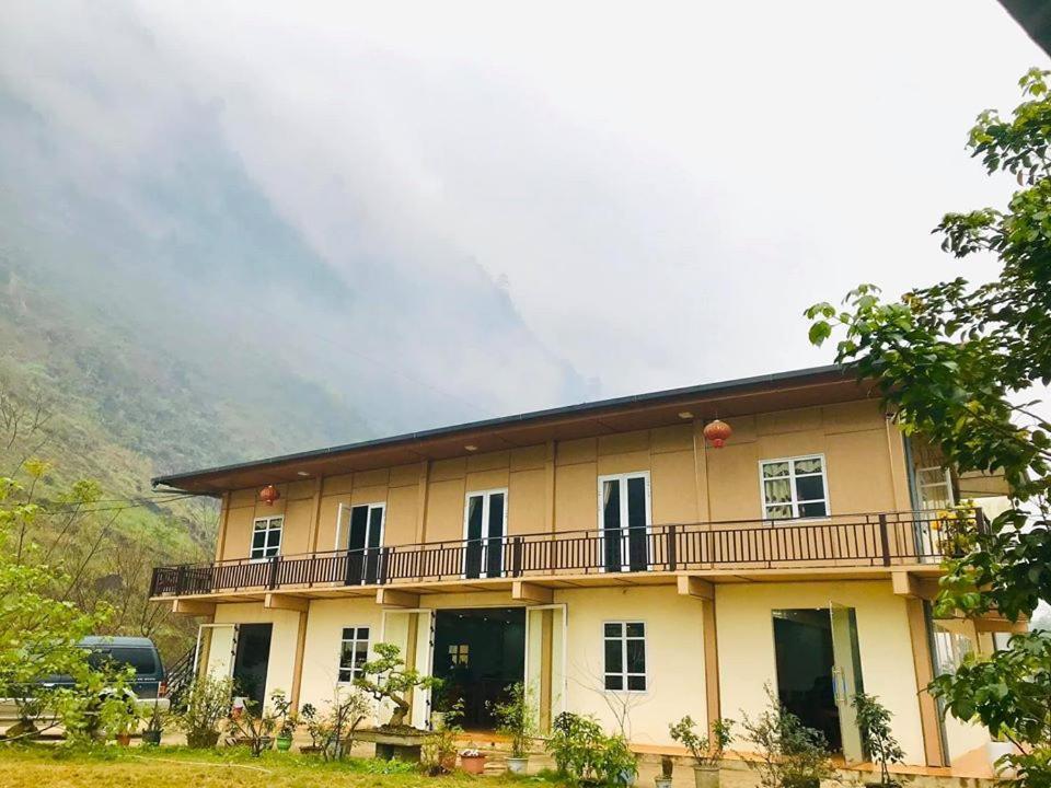 Diem Dung Chan Can Ty Hà Giang Eksteriør billede
