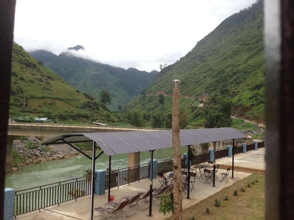 Diem Dung Chan Can Ty Hà Giang Eksteriør billede